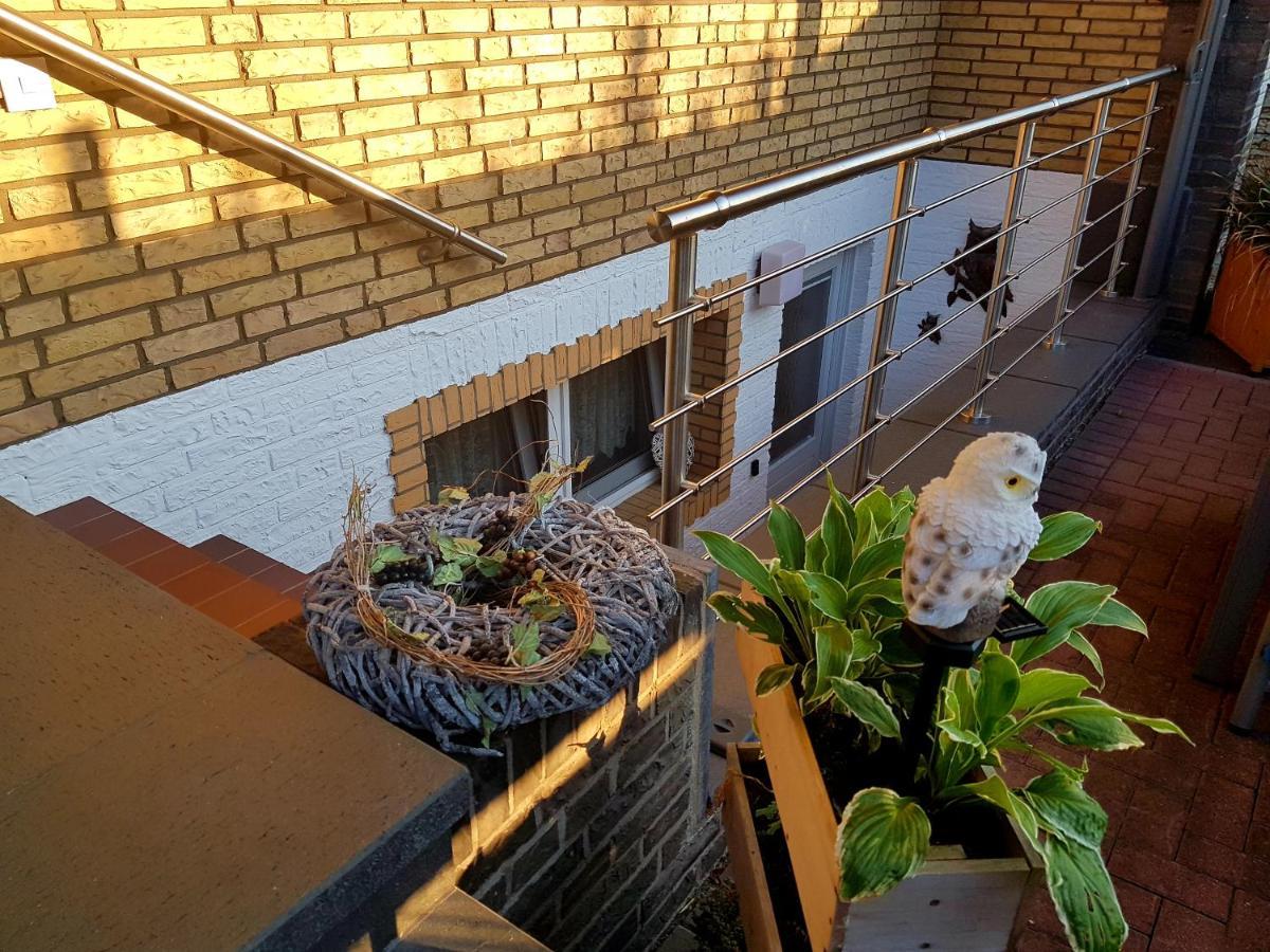 Eulennest Im Souterrain Apartment Elten Exterior foto
