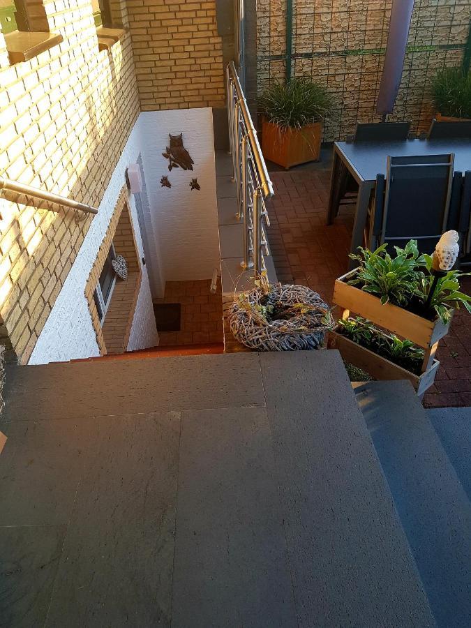 Eulennest Im Souterrain Apartment Elten Exterior foto